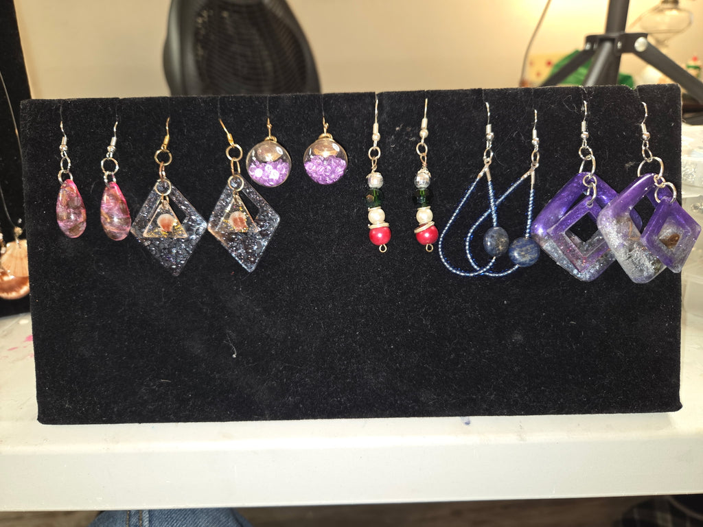 Contact Amber at 918-982-7180 ~ southernshellstudio850@gmail.com